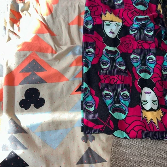 LuLaRoe Colorful Graphic Leggings - Picture 2 of 3